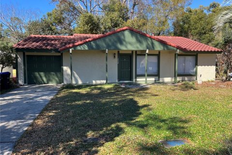 House in Orlando, Florida 2 bedrooms, 121.89 sq.m. № 2224341
