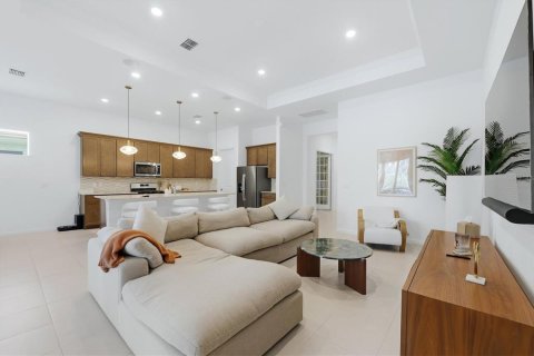 Casa en venta en Englewood, Florida, 3 dormitorios, 195.65 m2 № 2200403 - foto 10