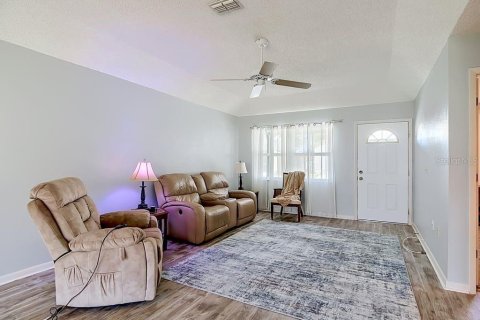 Villa ou maison à vendre à Lakeland, Floride: 2 chambres, 107.95 m2 № 2100833 - photo 11