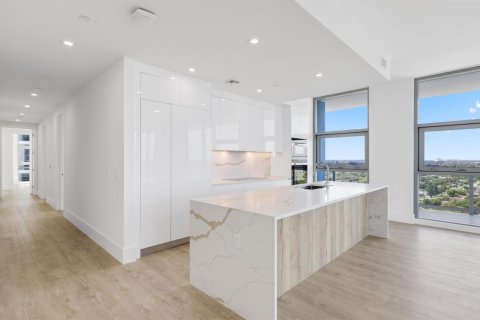 Condo in Lake Park, Florida, 3 bedrooms  № 2153831 - photo 7