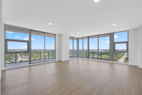 Condo in Lake Park, Florida, 3 bedrooms  № 2153831 - photo 18
