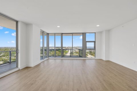 Condo in Lake Park, Florida, 3 bedrooms  № 2153831 - photo 19