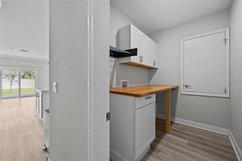Снять в аренду виллу или дом в Ньюбери, Флорида 2 комнаты, 184.32м2, № 2091533 - фото 9
