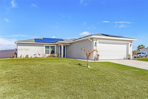 Villa ou maison à vendre à LaBelle, Floride: 3 chambres, 128.11 m2 № 2086569 - photo 2