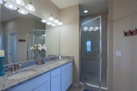 Copropriété à louer à Bradenton, Floride: 2 chambres, 141.95 m2 № 1591652 - photo 21