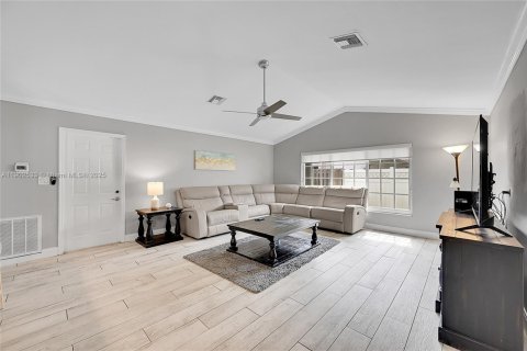 Снять в аренду виллу или дом в Плантация, Флорида 4 спальни, 233.46м2, № 1953915 - фото 12