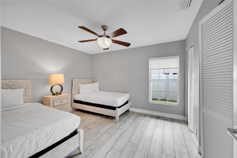 Снять в аренду виллу или дом в Плантация, Флорида 4 спальни, 233.46м2, № 1953915 - фото 17