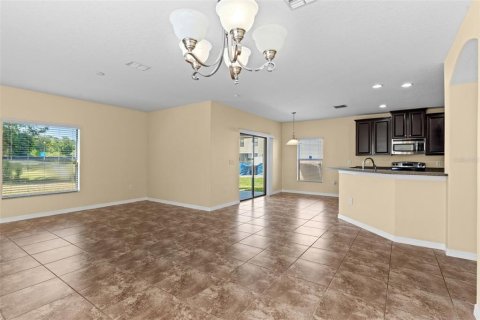 House in Tampa, Florida 3 bedrooms, 175.03 sq.m. № 1632421 - photo 7