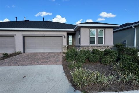 Casa en alquiler en Ocala, Florida, 2 dormitorios, 122.45 m2 № 1690775 - foto 1