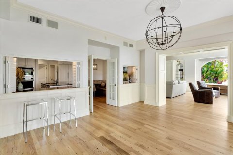 Copropriété à vendre à Tampa, Floride: 3 chambres, 311.22 m2 № 2415539 - photo 10