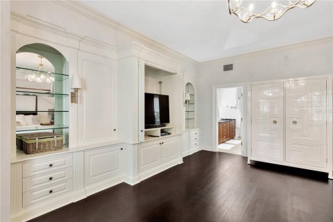 Copropriété à vendre à Tampa, Floride: 3 chambres, 311.22 m2 № 2415539 - photo 12
