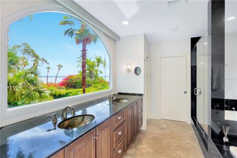 Copropriété à vendre à Tampa, Floride: 3 chambres, 311.22 m2 № 2415539 - photo 15