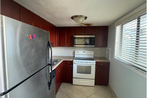 Condominio en venta en Bradenton, Florida, 1 dormitorio, 57.41 m2 № 2103214 - foto 5