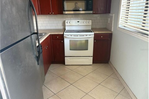 Condominio en venta en Bradenton, Florida, 1 dormitorio, 57.41 m2 № 2103214 - foto 6