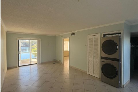 Condominio en venta en Bradenton, Florida, 1 dormitorio, 57.41 m2 № 2103214 - foto 3