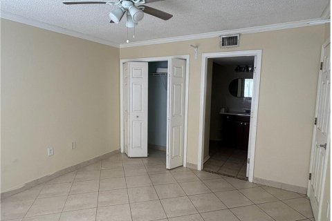 Condominio en venta en Bradenton, Florida, 1 dormitorio, 57.41 m2 № 2103214 - foto 9