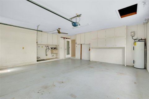 Купить виллу или дом в Венеция, Флорида 6 комнат, 118.64м2, № 1822406 - фото 26