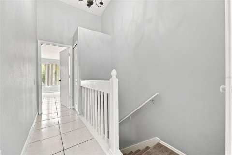 Townhouse in Wesley Chapel, Florida 2 bedrooms, 110 sq.m. № 2280215 - photo 9