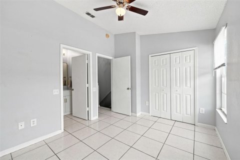 Townhouse in Wesley Chapel, Florida 2 bedrooms, 110 sq.m. № 2280215 - photo 16