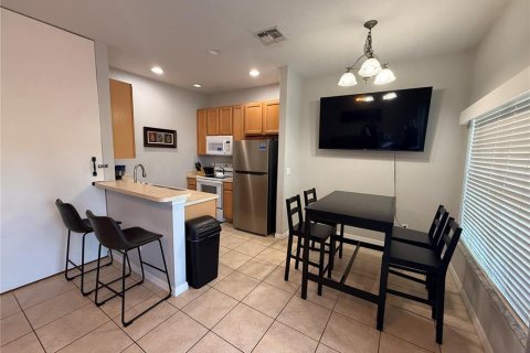 Touwnhouse à louer à Kissimmee, Floride: 4 chambres, 130.06 m2 № 2406452 - photo 5