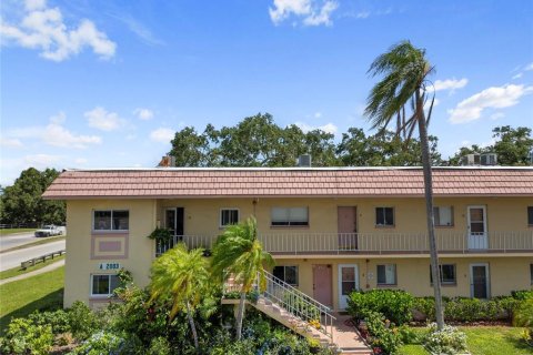 Condo in Clearwater, Florida, 2 bedrooms  № 1771563 - photo 1