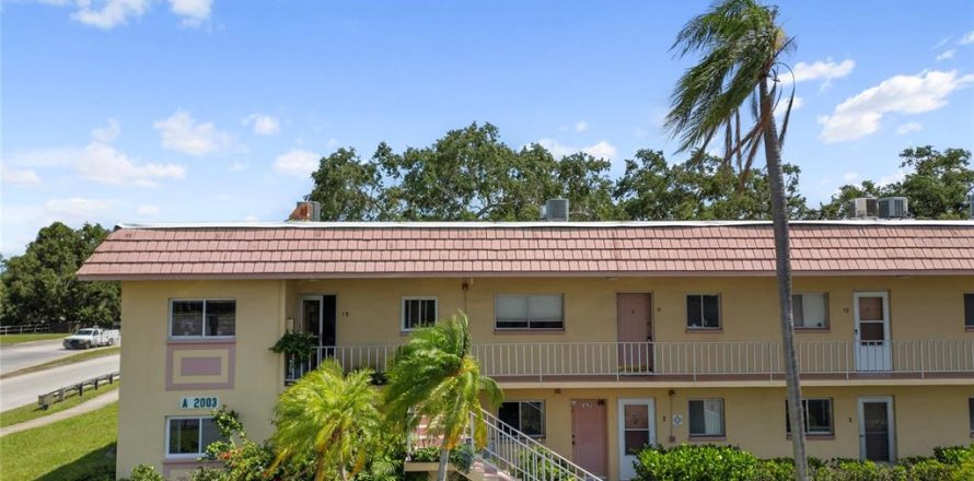 Condo in Clearwater, Florida, 2 bedrooms № 1771563