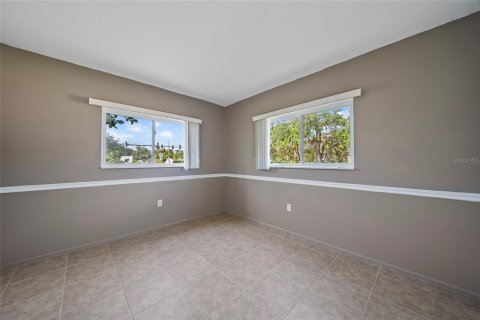 Condo in Clearwater, Florida, 2 bedrooms  № 1771563 - photo 12
