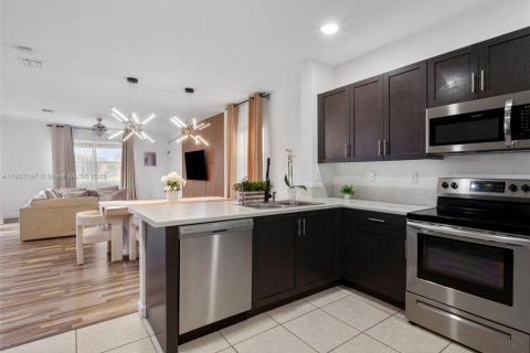 Casa en alquiler en Homestead, Florida, 3 dormitorios, 188.03 m2 № 2012529 - foto 28