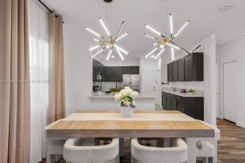 Casa en alquiler en Homestead, Florida, 3 dormitorios, 188.03 m2 № 2012529 - foto 23