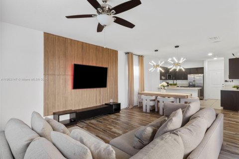 Casa en alquiler en Homestead, Florida, 3 dormitorios, 188.03 m2 № 2012529 - foto 22