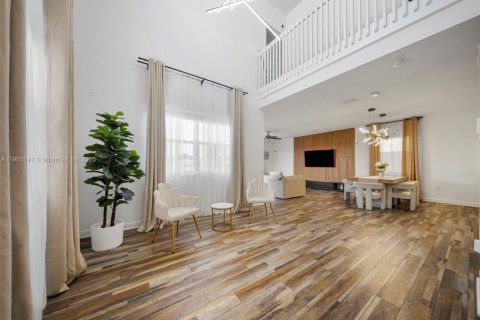 Casa en alquiler en Homestead, Florida, 3 dormitorios, 188.03 m2 № 2012529 - foto 13