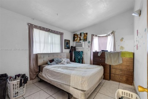 Casa en venta en Miami, Florida, 2 dormitorios, 81.75 m2 № 2002608 - foto 12