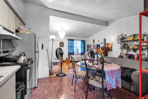 Casa en venta en Miami, Florida, 2 dormitorios, 81.75 m2 № 2002608 - foto 7