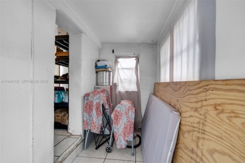 Casa en venta en Miami, Florida, 2 dormitorios, 81.75 m2 № 2002608 - foto 11