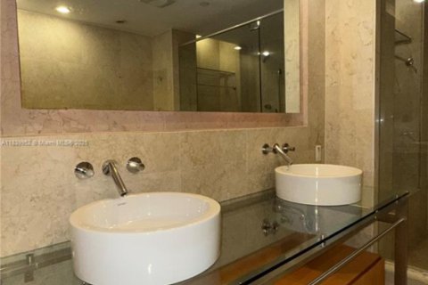 Купить кондоминиум в Майами-Бич, Флорида 2 спальни, 157.93м2, № 2054671 - фото 21