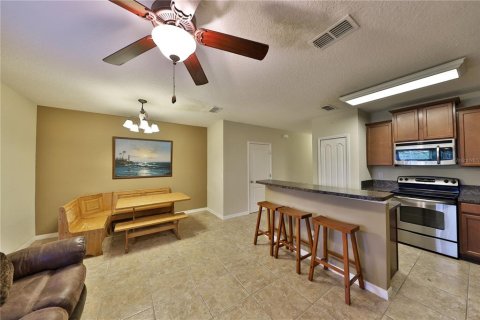 Touwnhouse à vendre à Longwood, Floride: 2 chambres, 119.29 m2 № 1909896 - photo 6