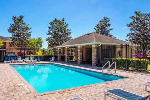 Touwnhouse à vendre à Longwood, Floride: 2 chambres, 119.29 m2 № 1909896 - photo 12