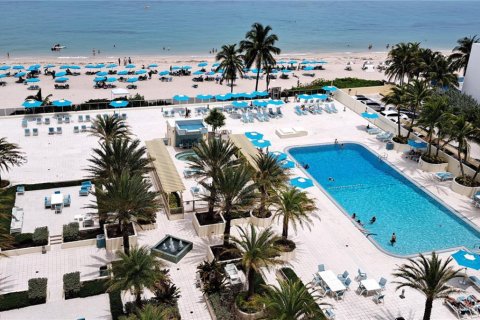 Copropriété à louer à Hollywood, Floride: 1 chambre, 77.57 m2 № 1930496 - photo 5