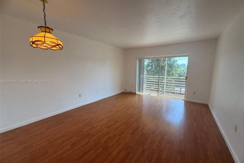 Condo in Aventura, Florida, 1 bedroom  № 2068129 - photo 5