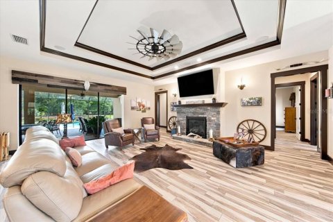 Villa ou maison à vendre à Fish Hawk, Floride: 5 chambres, 370.77 m2 № 2235389 - photo 8
