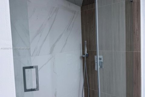 Copropriété à louer à Miami, Floride: 3 chambres, 112.88 m2 № 2168190 - photo 10
