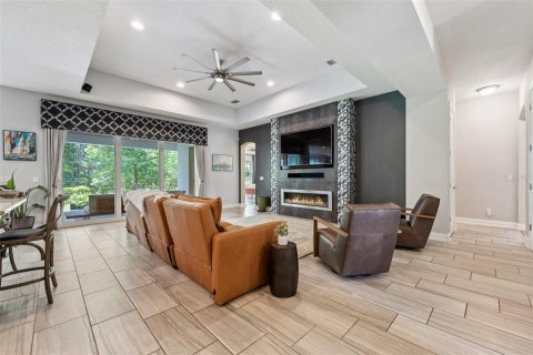 Casa en venta en Orlando, Florida, 4 dormitorios, 296.73 m2 № 2203856 - foto 15
