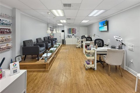 Commercial property in Orlando, Florida 62.71 sq.m. № 2202612 - photo 3