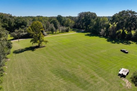 Villa ou maison à vendre à Alachua, Floride: 3 chambres, 188.59 m2 № 2436694 - photo 5