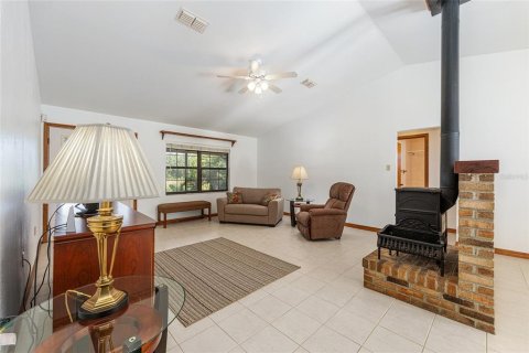Casa en venta en Weirsdale, Florida, 3 dormitorios, 157.38 m2 № 1866747 - foto 24