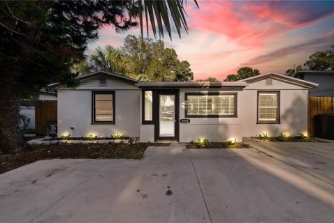 Casa en venta en Gulfport, Florida, 3 dormitorios, 123.56 m2 № 1551148 - foto 1
