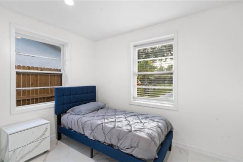Casa en venta en Gulfport, Florida, 3 dormitorios, 123.56 m2 № 1551148 - foto 11
