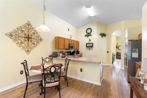 House in Davenport, Florida 4 bedrooms, 180.23 sq.m. № 1778970 - photo 9