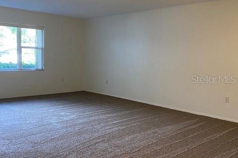 Villa ou maison à louer à DeLand, Floride: 3 chambres, 186.92 m2 № 2384266 - photo 4