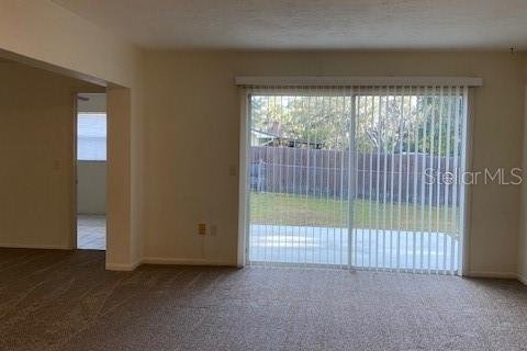 Villa ou maison à louer à DeLand, Floride: 3 chambres, 186.92 m2 № 2384266 - photo 7